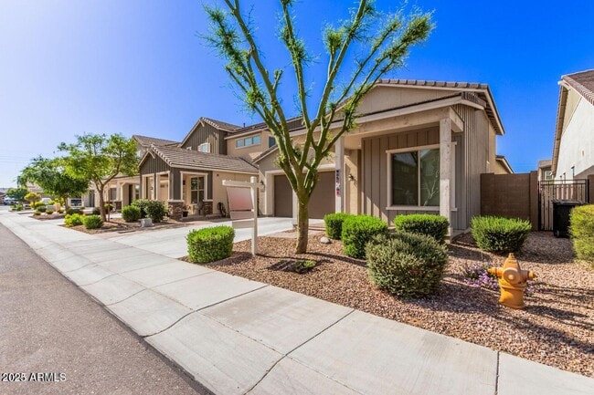 Photo - 2072 E Lantana Dr