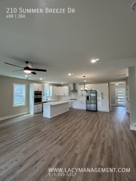 Photo - 210 Summer Breeze Dr