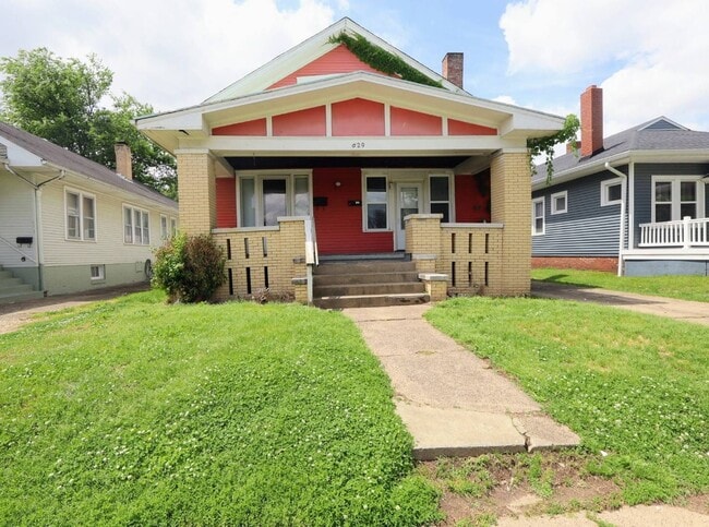 Building Photo - 629 S Fares Ave Unit A