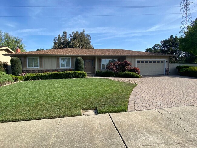 Hartz Property Management Presents: 2109 D... - Hartz Property Management Presents: 2109 D...