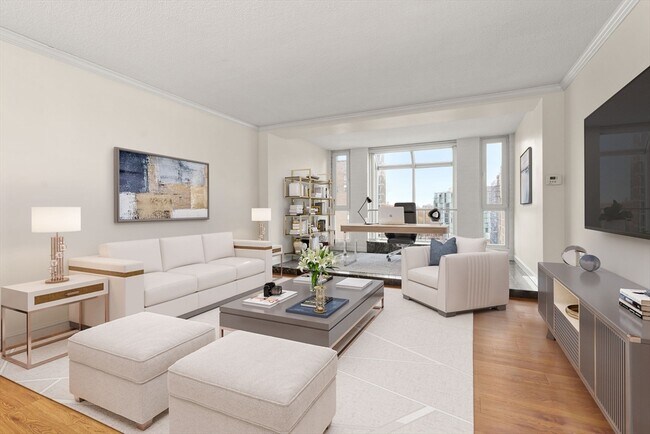 Building Photo - 77 Pond Ave Unit 805 Rental