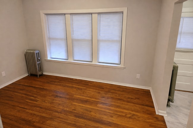 Photo - 6710 S Merrill Ave Unit 2W