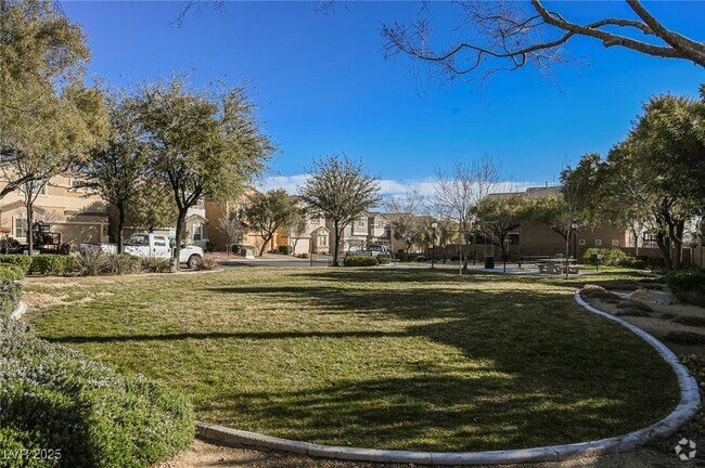 Building Photo - 9772 Thistle Dew Ave Rental