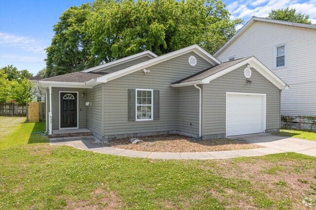 Building Photo - Stylish 3BR/2BA Single-Level Living in Nor... Rental