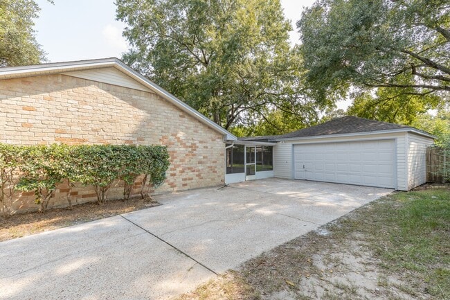 Photo - 4011 Flint Creek Dr