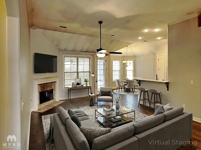 Photo - 50 Ridgefield Dr