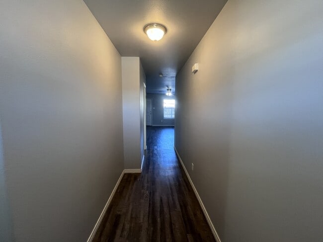 Photo - 3422 Itasca St