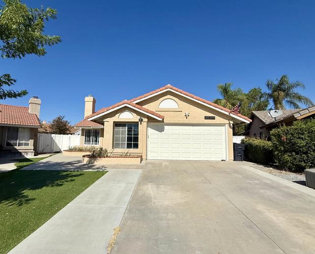 Building Photo - 24399 Oakridge Cir
