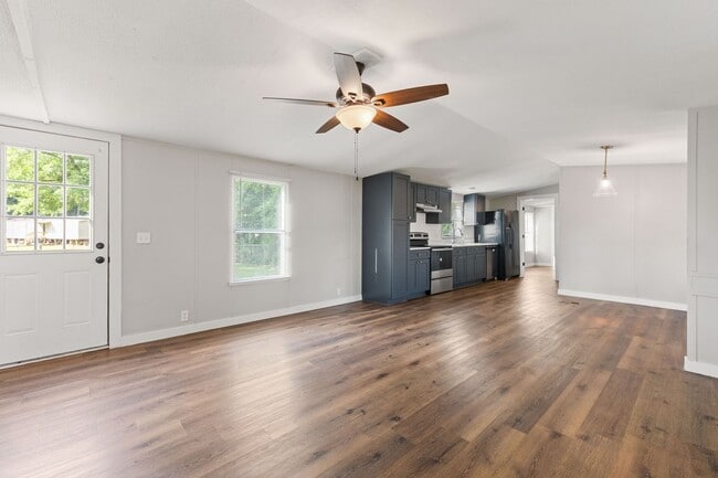 Photo - 3 bed 2 bath