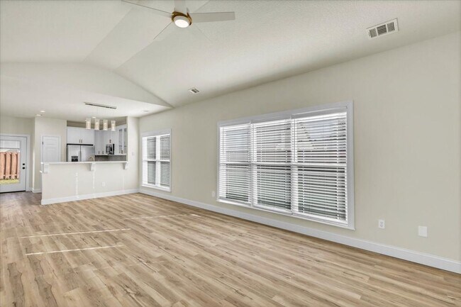 Photo - Completely Renovated 4 Bed/2 Bath in White...