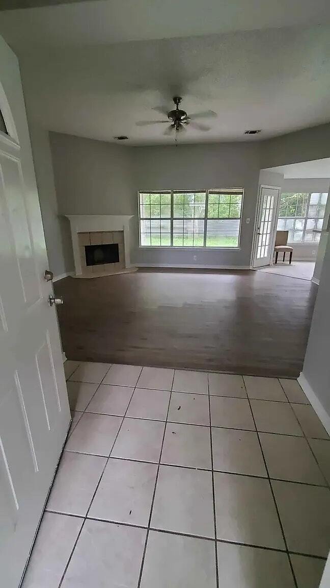 Photo - 1431 Magnolia St