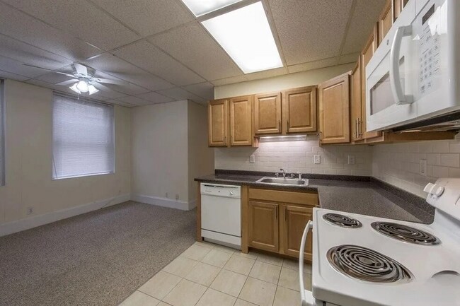 7 Barrows St Unit C1