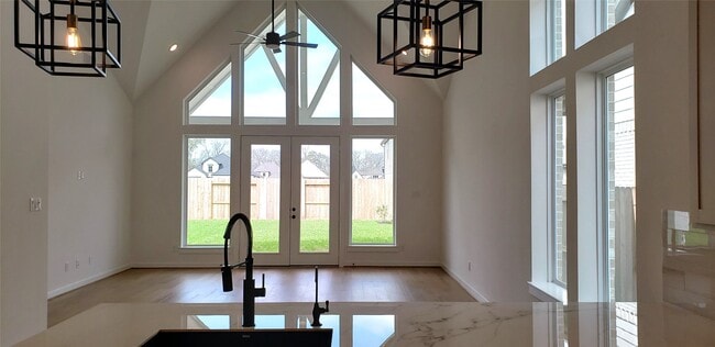 Photo - 10611 Hidden Rock Dr