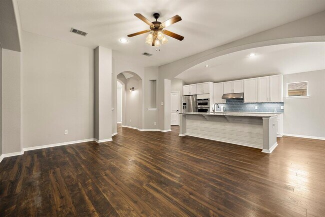 1003 Herrera Ct