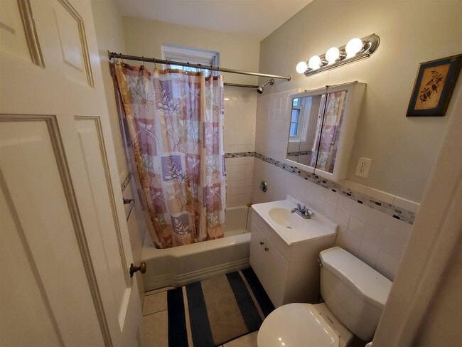 Photo - 16 Ware St Unit 42