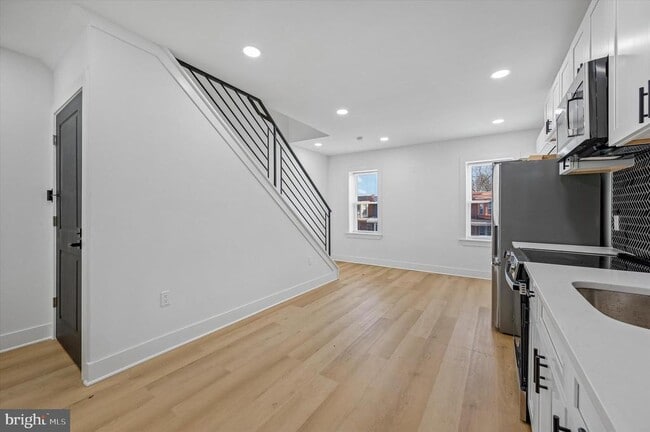 Photo - 1911 W Hunting Park Ave