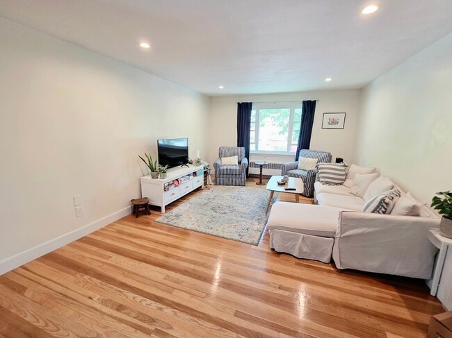 Photo - 12 Louise Rd