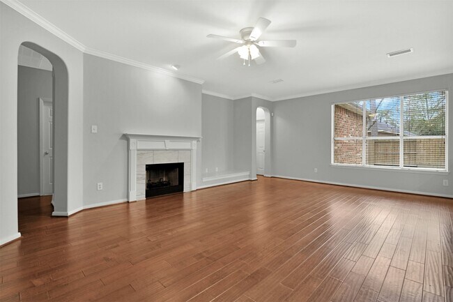 Photo - 20722 Redbud Trail