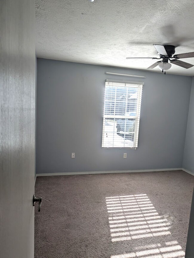 Photo - Walk-In Level 3 Bedroom, 2 Bath Condo in The Vineyards!