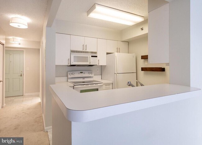 Photo - 601 Pennsylvania Ave NW Unit 201