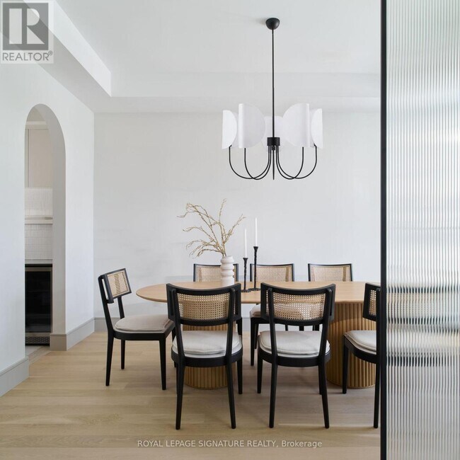 Photo - 82 Gough Ave