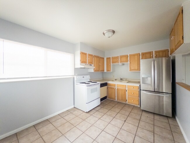 Photo - 2136 Friendship Pl Unidad 4