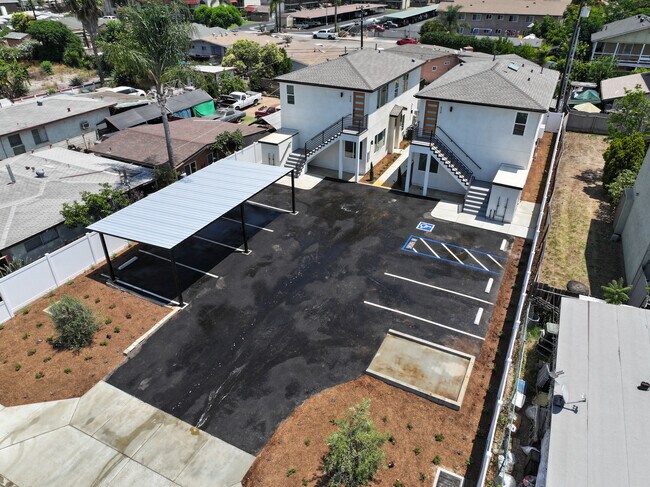 Photo - 630 N Juniper St