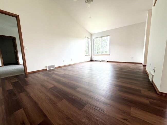 Photo - 1217 Glacier Hill Dr