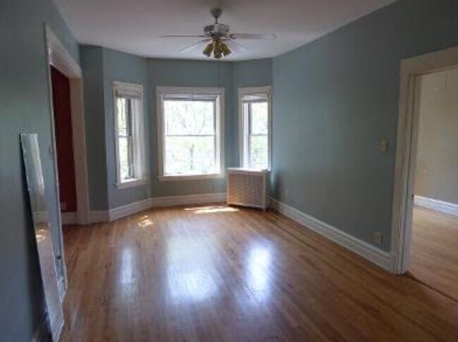 Photo - 1342 W Farwell Ave Unidad 2