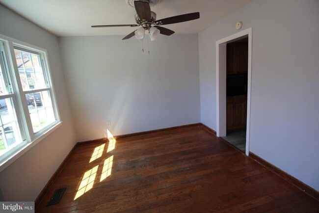 Photo - 2915 Pheasant Ln