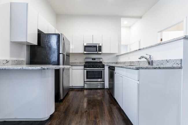 Photo - 2638 N Halsted St Unit CH