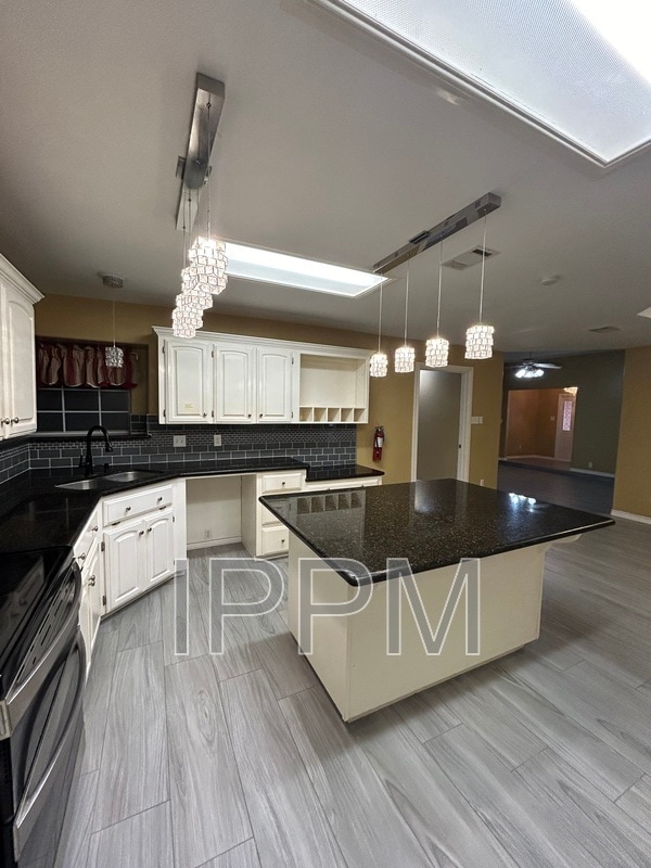 Photo - 2609 Thomas Ln