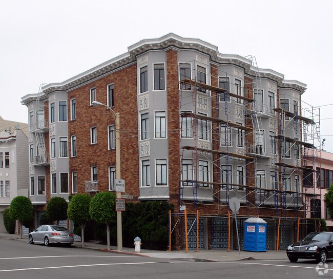 Photo - 2500 Chestnut St