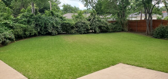 Photo - 601 Cliffside Dr