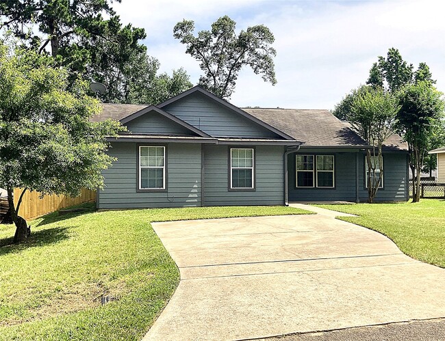 Building Photo - 10479 Royal Tricia Dr