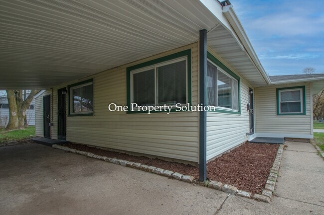 Photo - 4300 W 22nd Pl
