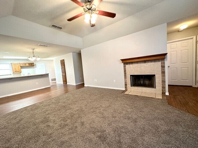 Photo - 3 bed 2 bath Frenship ISD