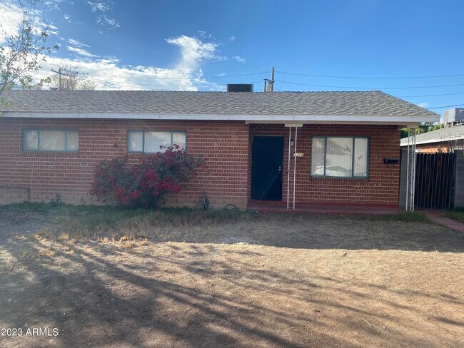 Building Photo - 3308 N 11th Ave Rental