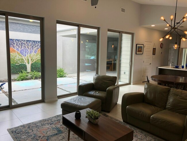 Photo - 6310 Guinevere Dr