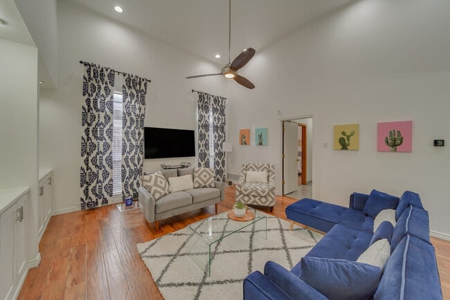 Photo - 1507 Broadmoor Dr Unidad ID1019485P