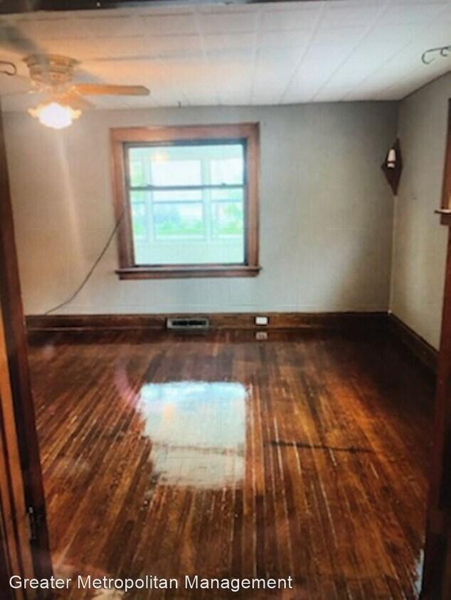 Photo - 157 E Jackson St