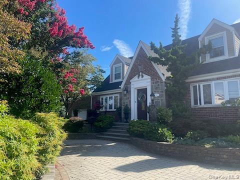 Photo - 214 Covert Ave