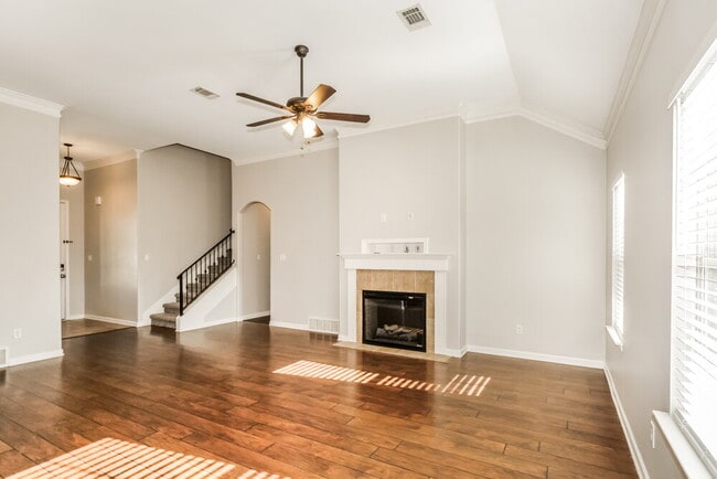 Photo - 45 Green Hills Dr