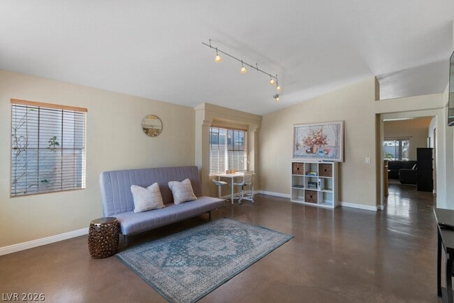 Photo - 9828 Pioneer Ave