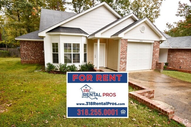 Building Photo - Centrally Located 2 Bedroom 2 Bath House