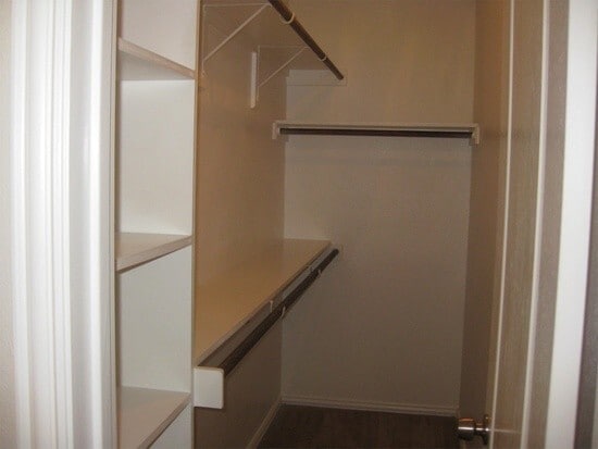 Photo - ROBIN213-15 Unit 213