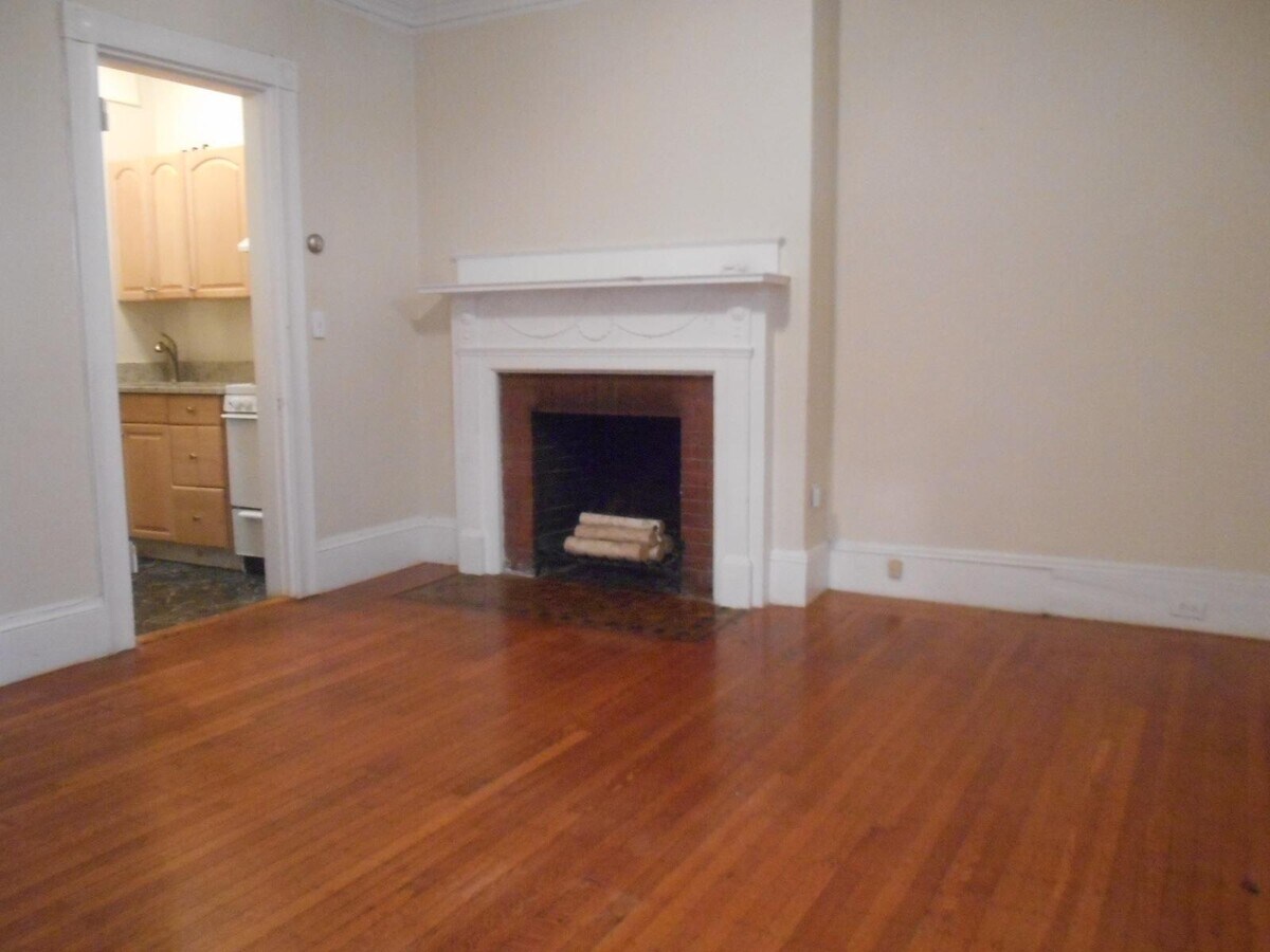 Photo - 19 James St Unit 6