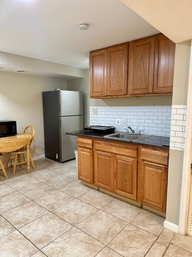Kitchenette - 8500 Magnolia Dr (Lanham, MD)
