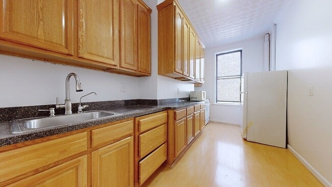 Photo - Lexington Avenue Unit 3