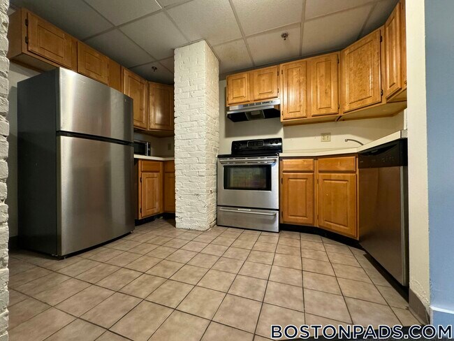 Photo - 1616 Massachusetts Ave Unit B1